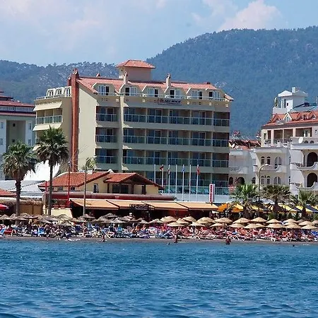 Maris Hotel 3*