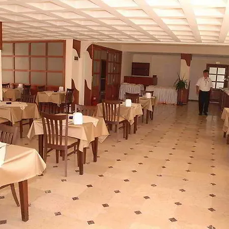 Maris Hotel 3*
