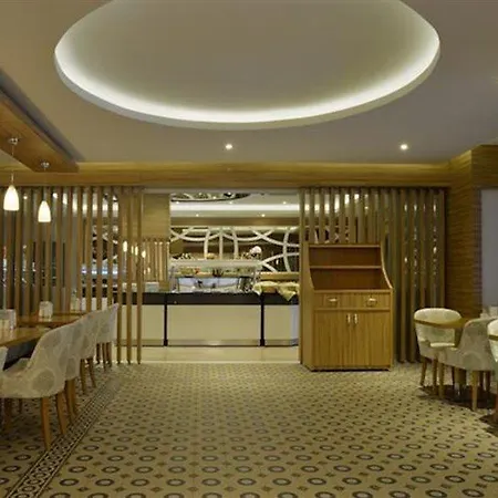 马里斯海滩酒店